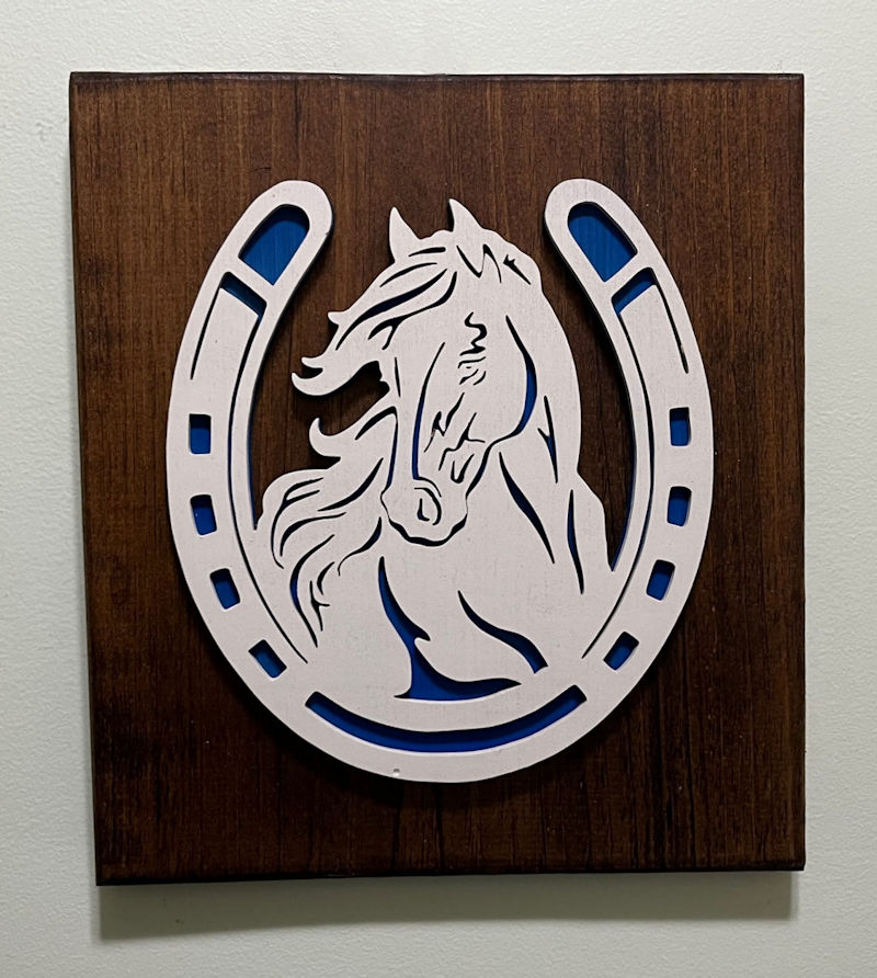 (image for) Horse in Horseshoe Wall Decor