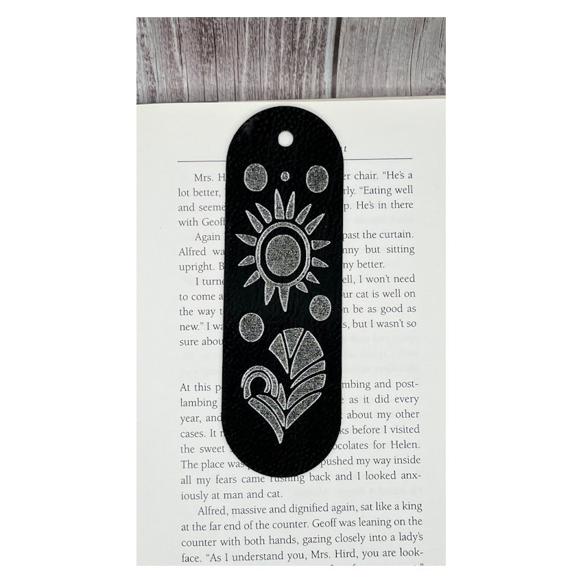 (image for) Bookmark, Fake Leather, 5" high